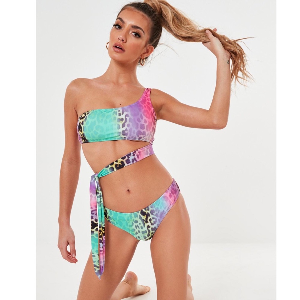 Leopard Print Mix Match High Leg Bikini Top Size 6